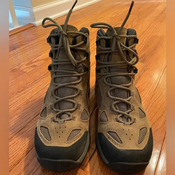 Vasque Breeze Hiking Boot - Men’s Size 11 - Picture 3 of 6